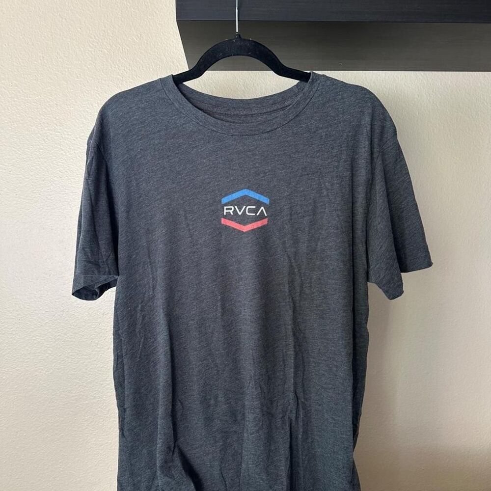 Rvca Men's Grey and Black T-shirt